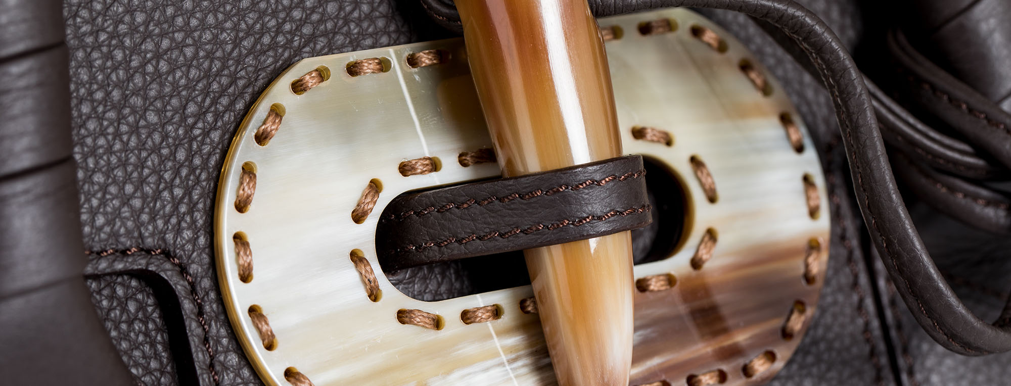 Handgefertigte Lederkunst