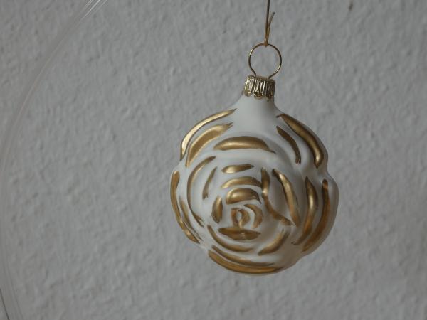 Kleine Rose, weiß