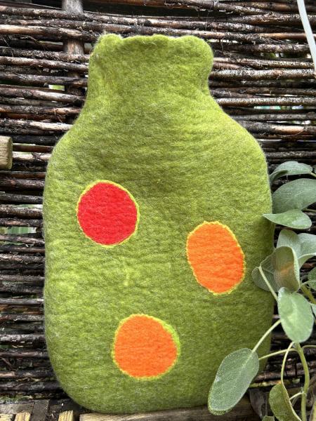 große Wärmeflasche eingefilzt