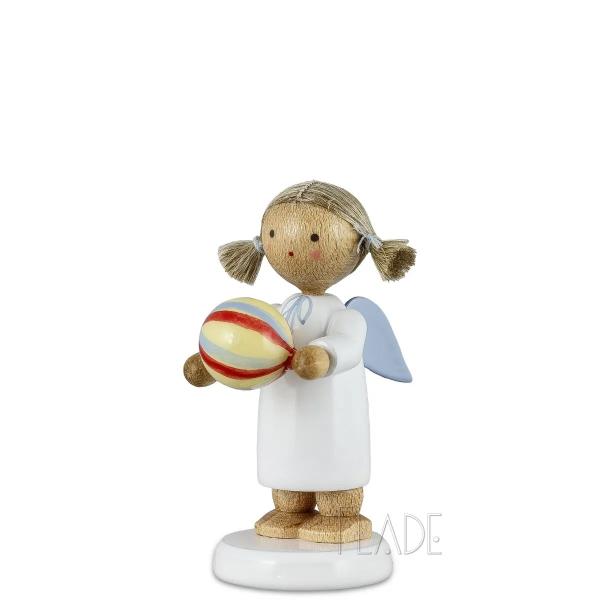 Engel mit Ball
