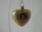 Herz umwickelt, gold